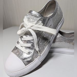 Gotta Flirt Silver Sequined Canvas Sneakers, CA-Disco, Sz 8M